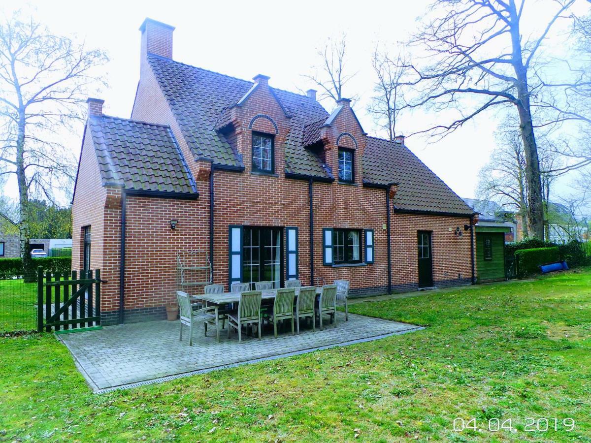 Villa De Ruiter Waasmunster Екстериор снимка