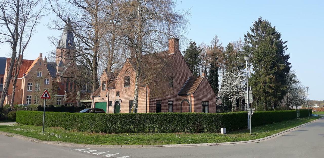 Villa De Ruiter Waasmunster Екстериор снимка
